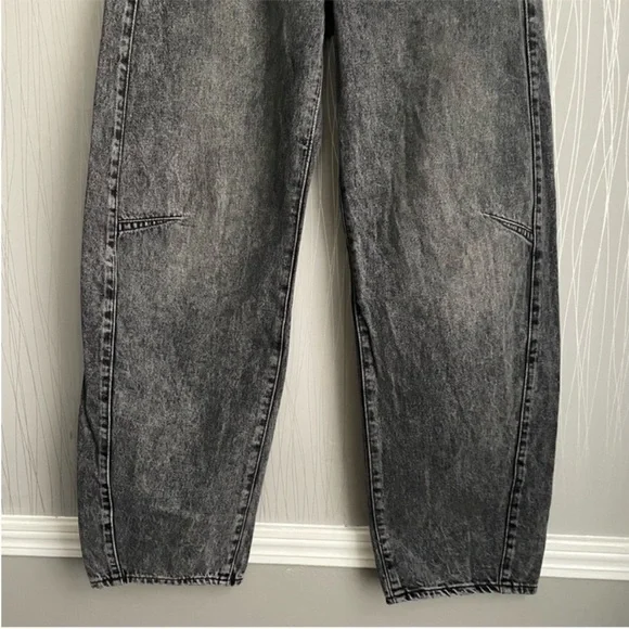 NWT Levi’s Cinch Barrel Jeans Black - Picture 5 of 15